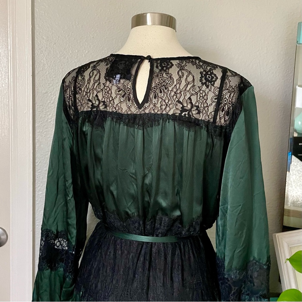 Johnny Was Emerald Green 100% Silk Maxi Dress Black Lace Accents Sz Large Belt - Picture 7 of 15